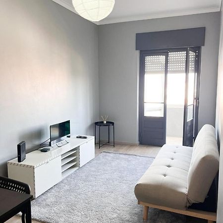 Luna Apartment Корройюш Экстерьер фото